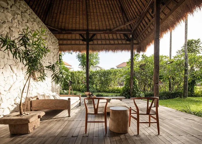 Planta Boutique 4*
